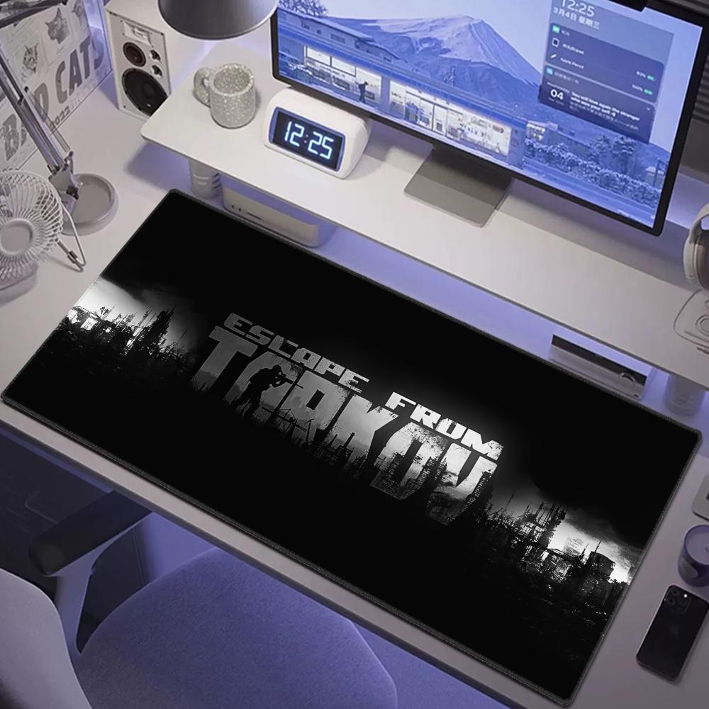 Desk Setup Anime - Podkładka pod mysz Escape From Tarkov,
