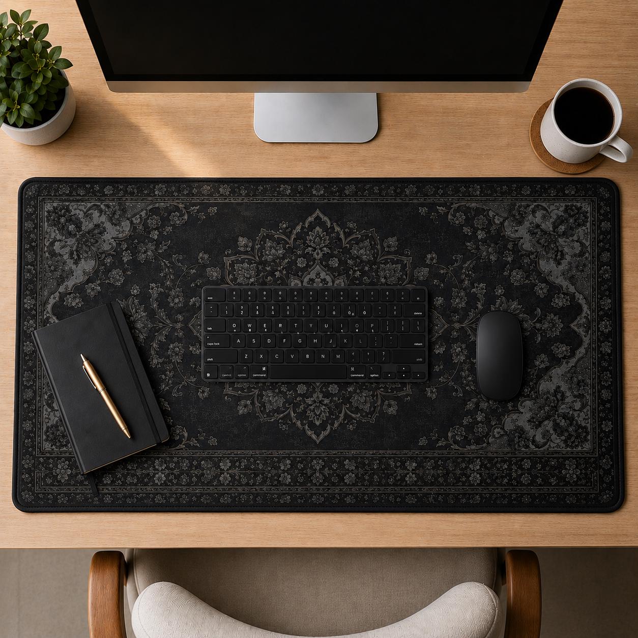Czarna mata na biurko, podkład – Desk Setup Dark recenzja i cena