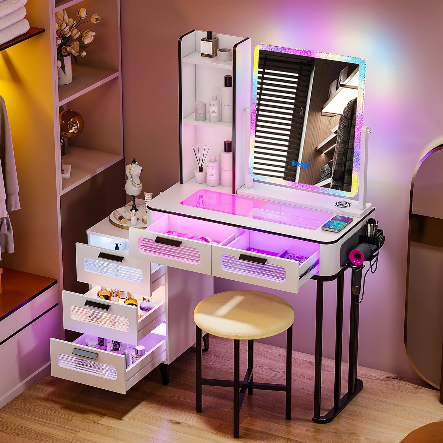 Biurko do makijażu i*-RGB z be – Desk Setup Charging Station recenzja i cena