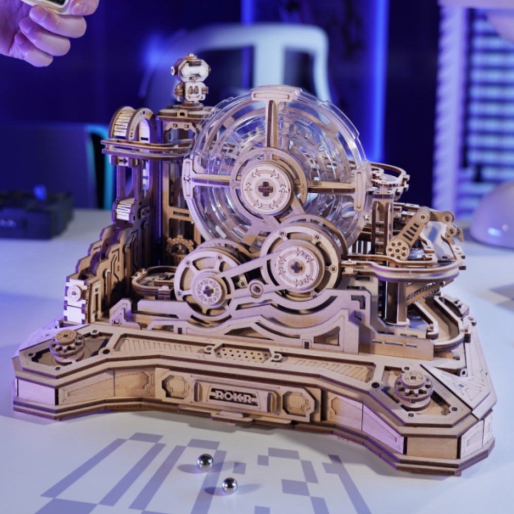 Robotime Rokr Pinball Model Ge – Desk Setup Gear recenzja i cena